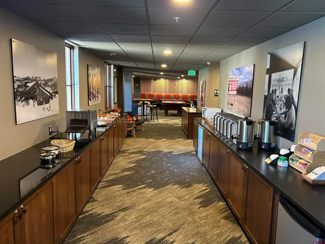 a view of a entryway