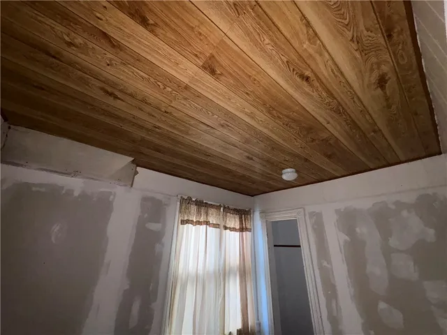 $50,000 | 665 Portland Avenue, Rochester, NY 14621