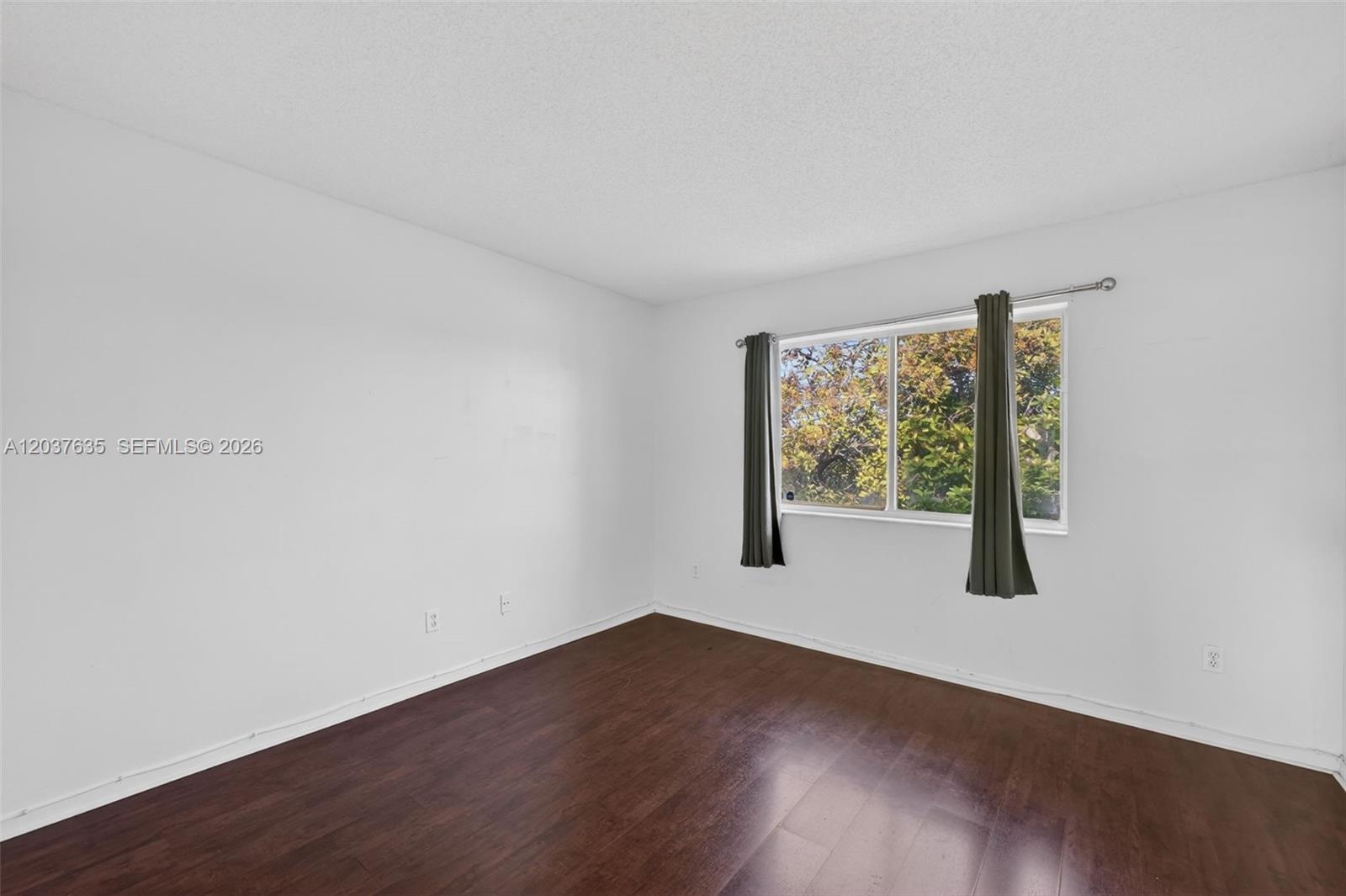 17378 Southwest 139th Court Miami, FL 33177 - Photo 15 of 36