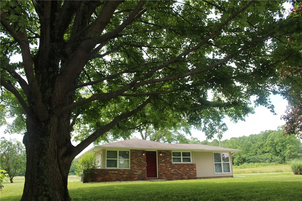 26 South Co Rd 975 West Medora, IN 47260 - Photo 1 of 12