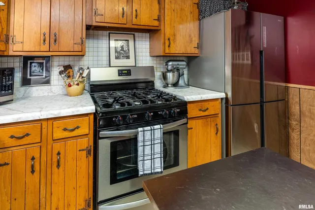 $98,000 | 1318 Olive Street, Murphysboro, IL 62966