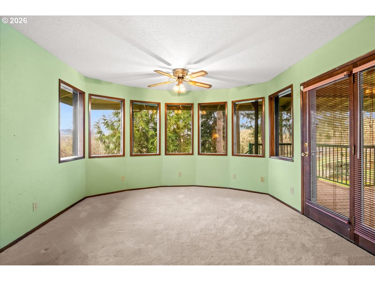 3022 Watercrest Road Forest Grove, OR 97116 - Photo 10 of 35