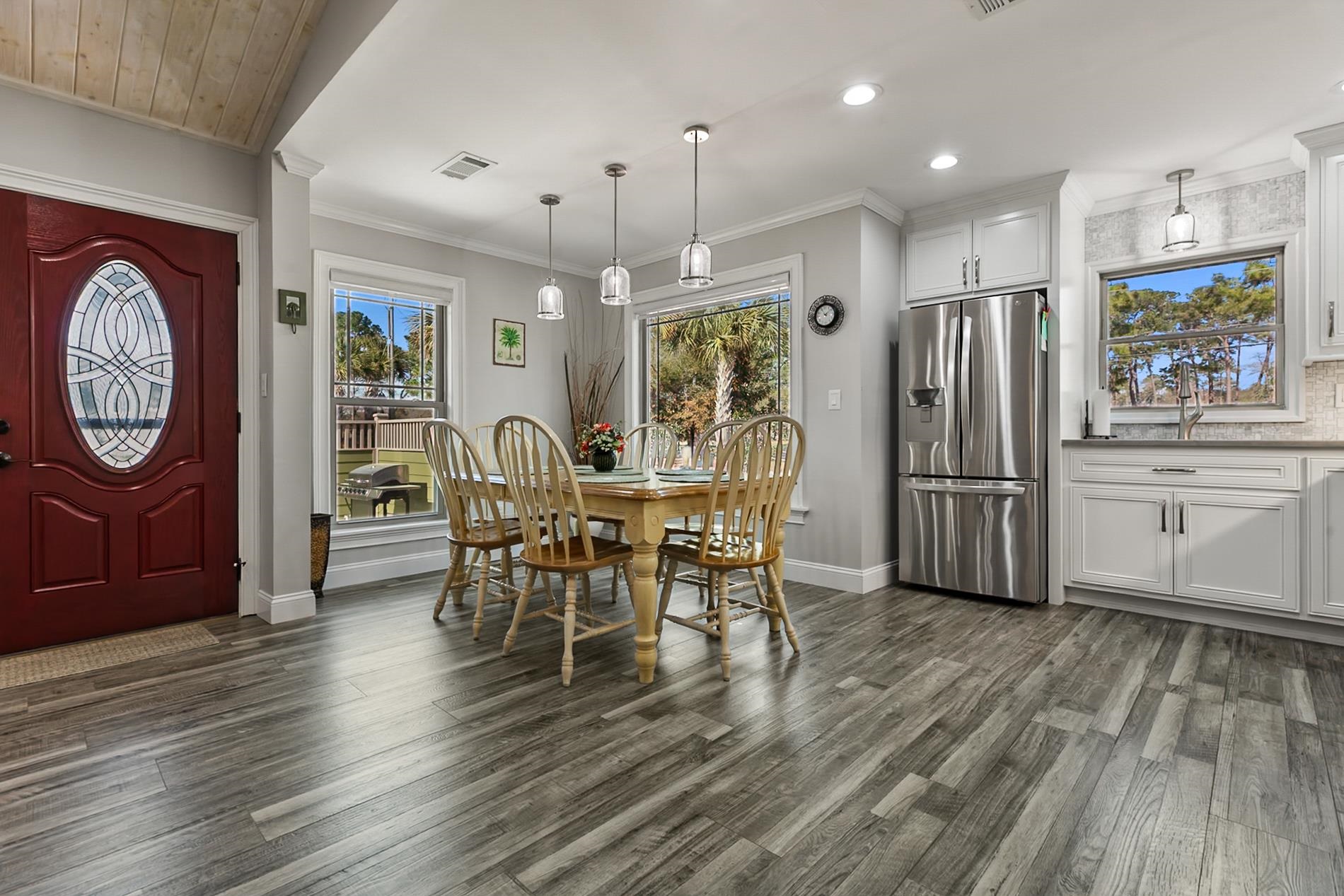 10064 Kings Road Myrtle Beach, SC 29572 - Photo 4 of 49 Gallery Image 4