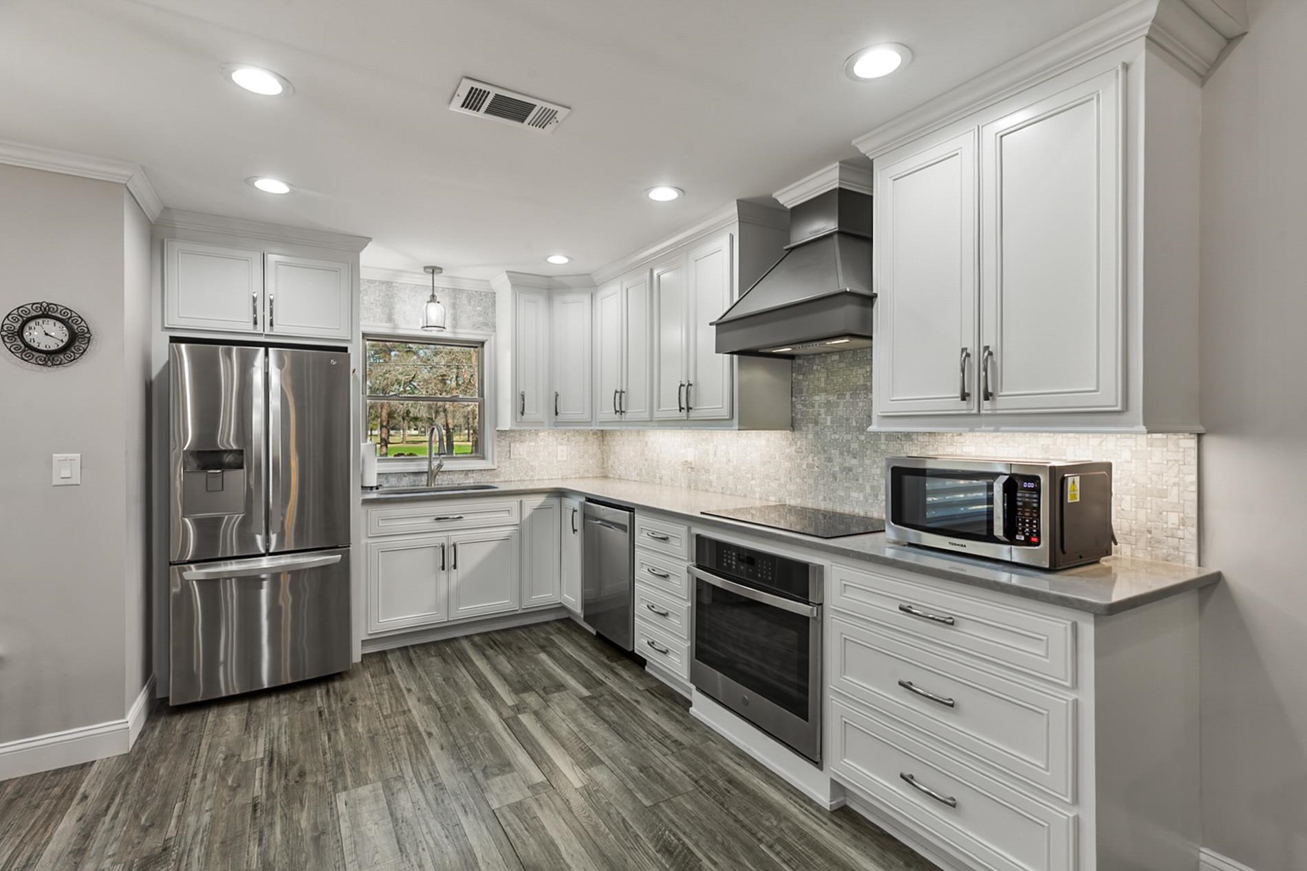 10064 Kings Road Myrtle Beach, SC 29572 - Photo 7 of 49 Gallery Image 7