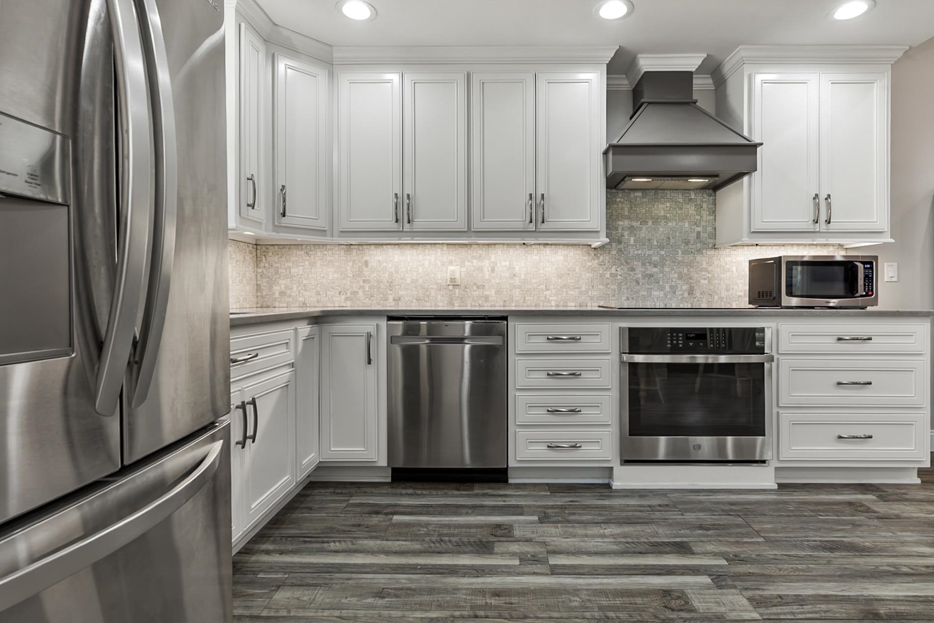 10064 Kings Road Myrtle Beach, SC 29572 - Photo 8 of 49 Gallery Image 8
