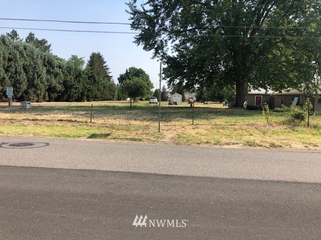 934 Abbott Road Walla Walla, WA 99362 - Photo 3 of 4 Gallery Image 3