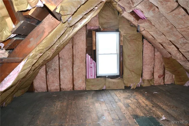 $199,900 | 4670 Broadway, Cheektowaga, NY 14043