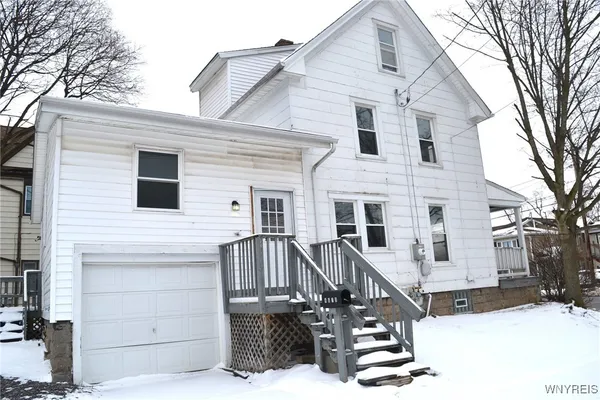 $174,900 | 4670 Broadway, Cheektowaga, NY 14043