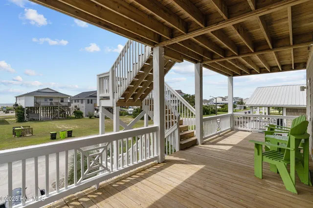 $1,050,000 | 1404 East Dolphin Drive, Oak Island, NC 28465