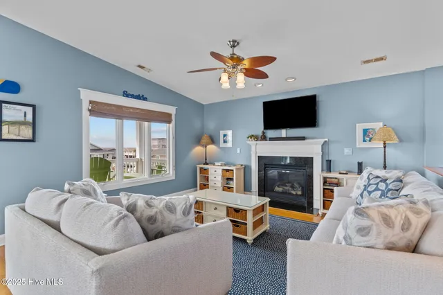 $1,050,000 | 1404 East Dolphin Drive, Oak Island, NC 28465