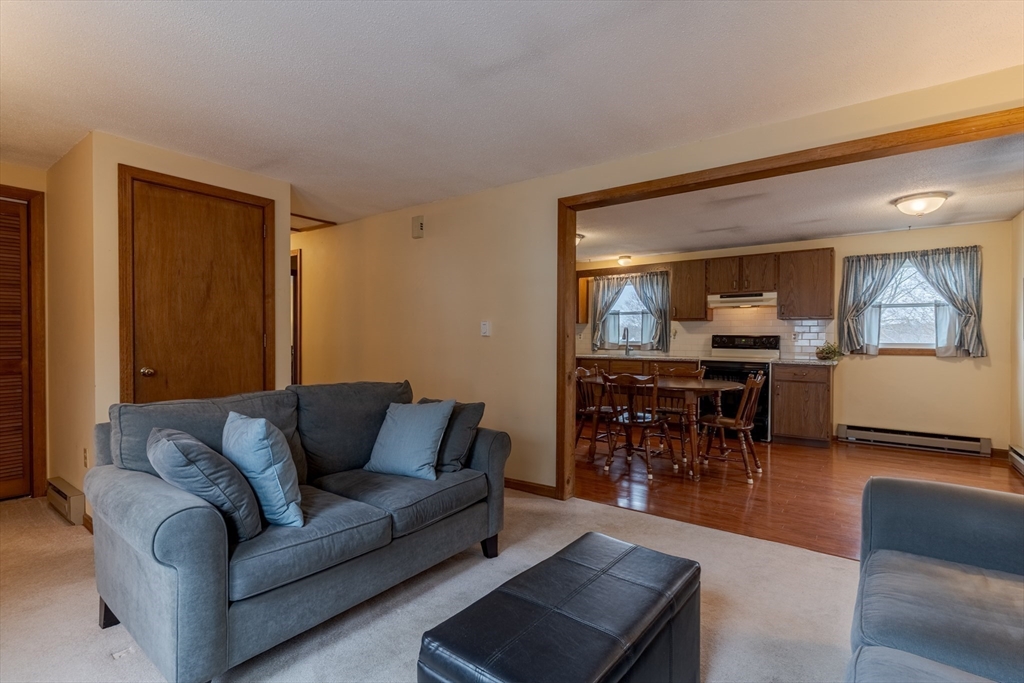 24 Hanson Road Saugus, MA 01906 - Photo 7 of 21