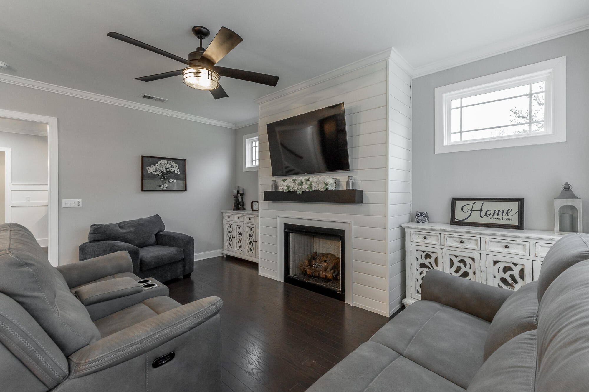 517 Sliding Home Run Chattanooga, TN 37421 - Photo 5 of 76 Living Room