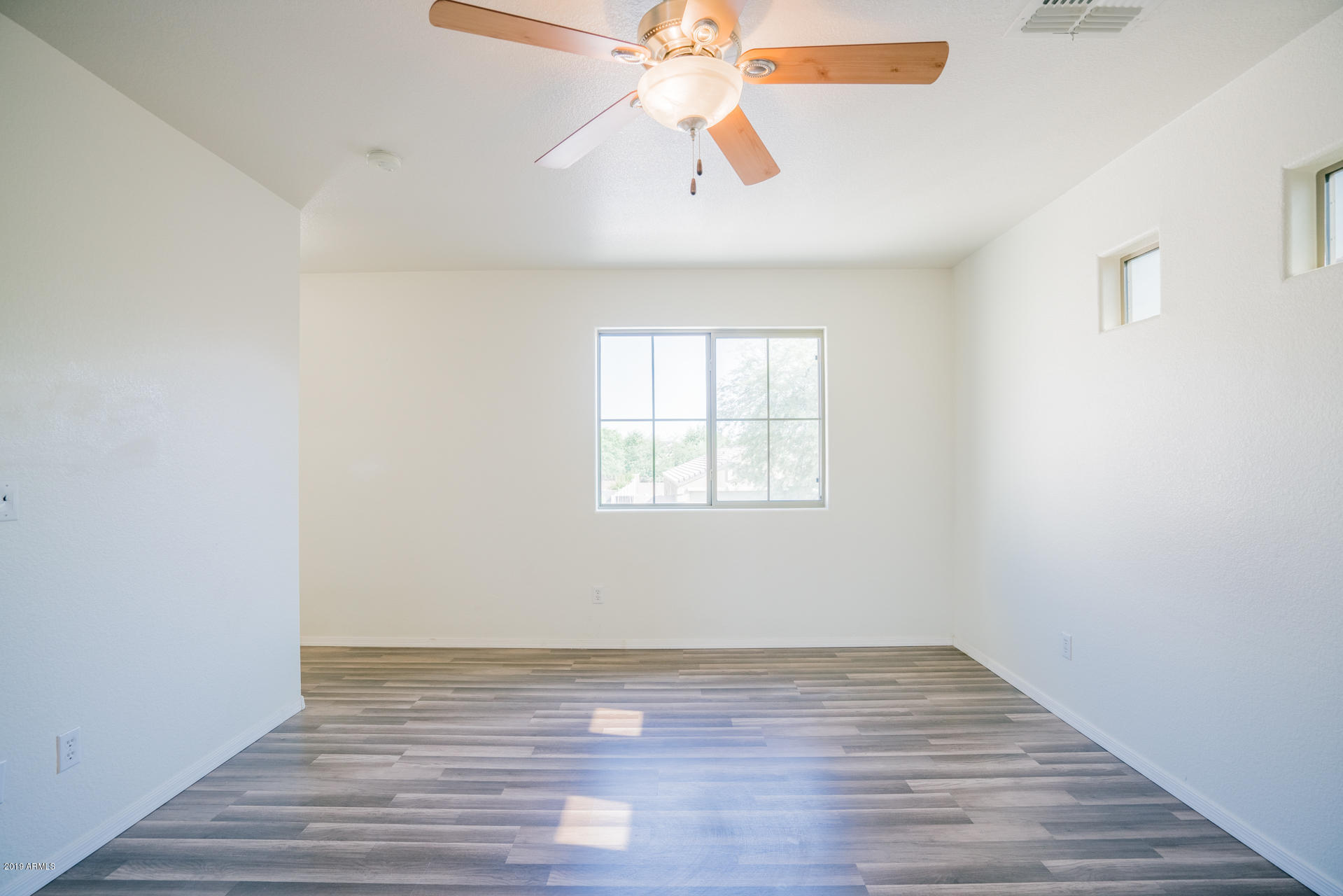 17551 West Calavar Road Surprise, AZ 85388 - Photo 11 of 21 photo_11