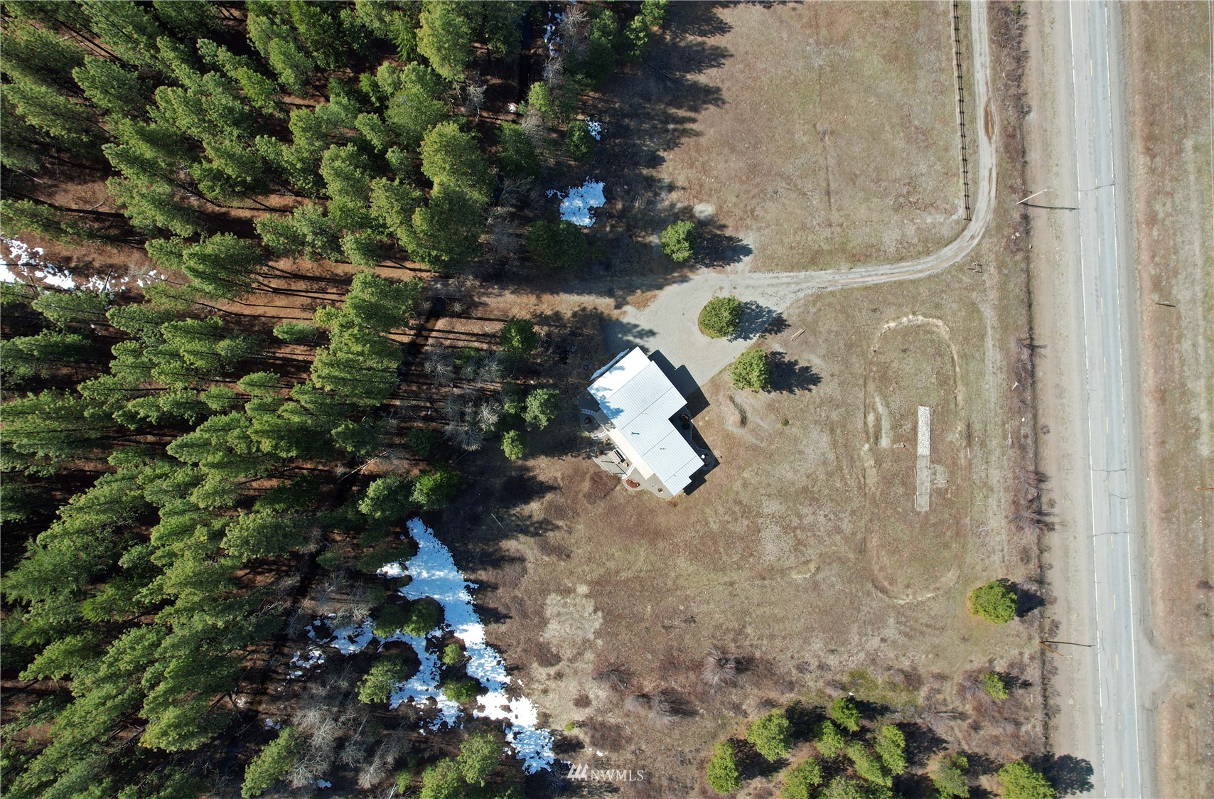 13 Frontage Road Winthrop, WA 98862 - Photo 32 of 38 Gallery Image 32
