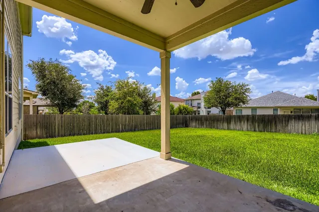 $2,300 | 3423 Shiraz Loop, Round Rock, TX 78665