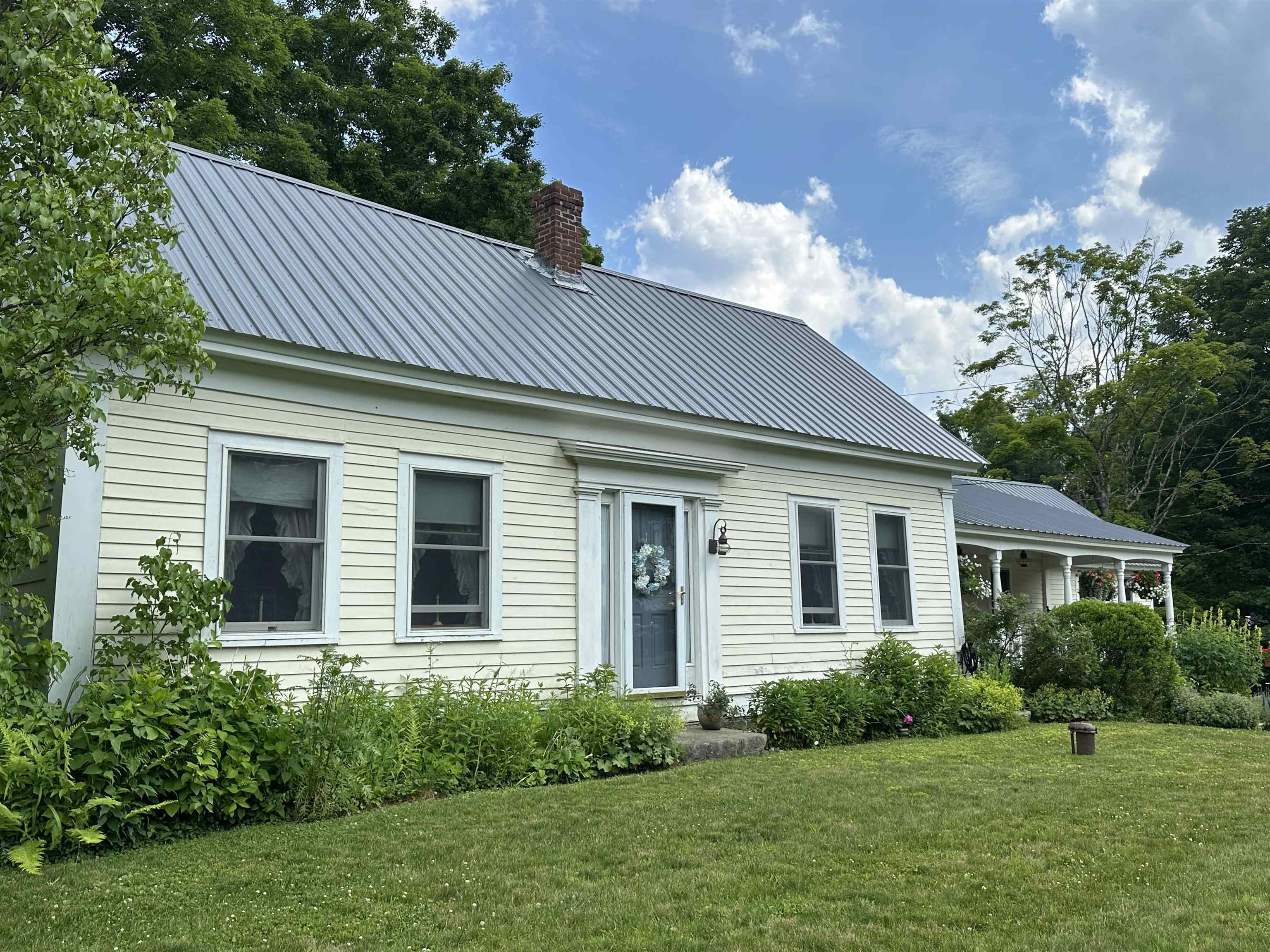 456 Grafton Road Townshend, VT 05353 - Photo 2 of 40