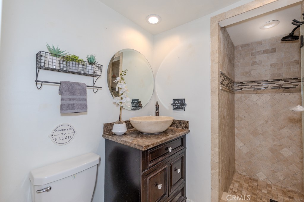 14872 Braeburn Road Tustin, CA 92780 - Photo 20 of 58