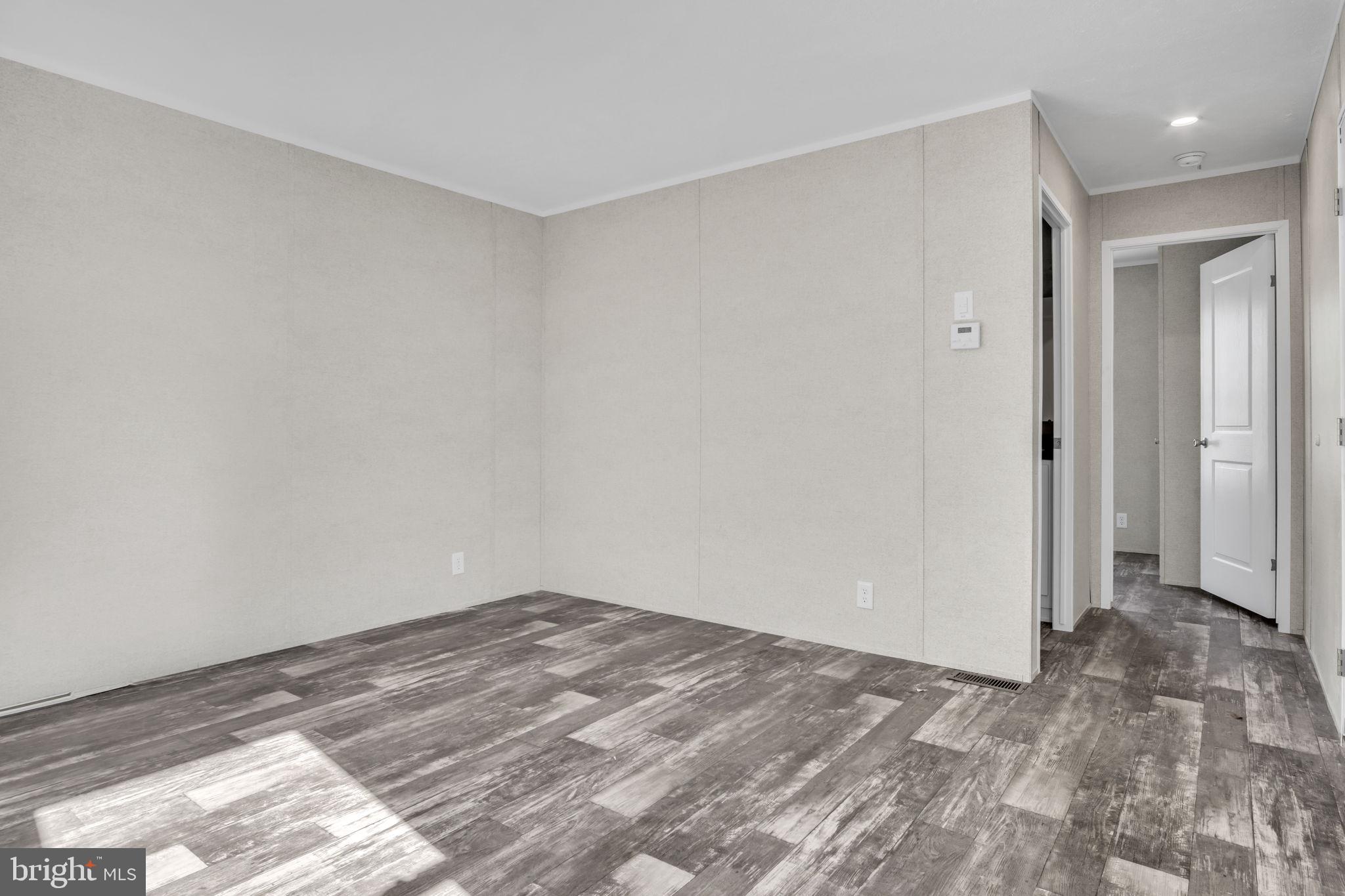 69 Mobile Drive Thomasville, PA 17364 - Photo 11 of 28