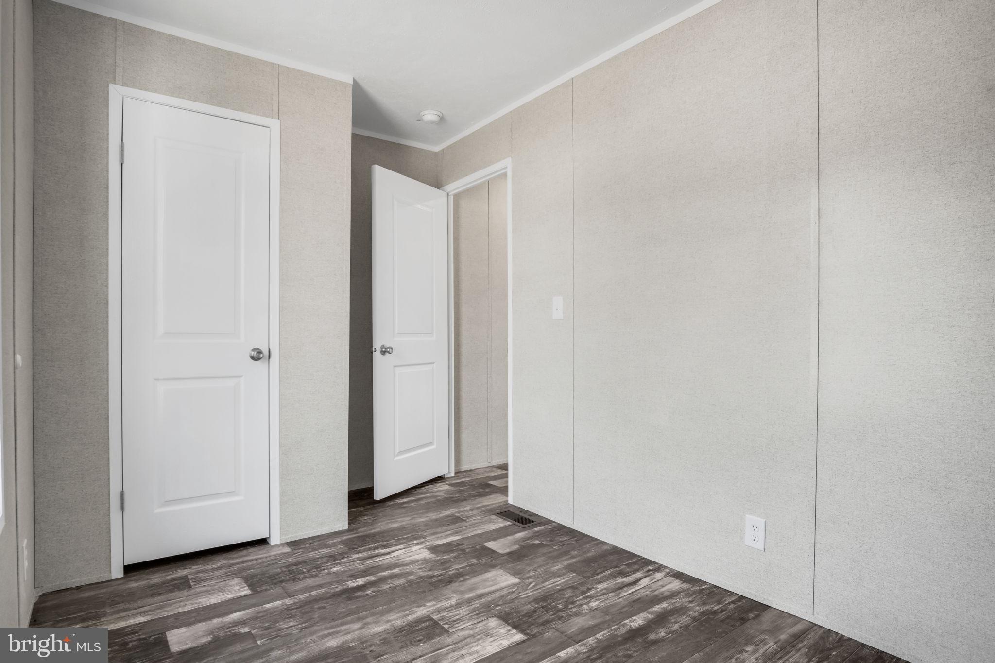 69 Mobile Drive Thomasville, PA 17364 - Photo 15 of 28