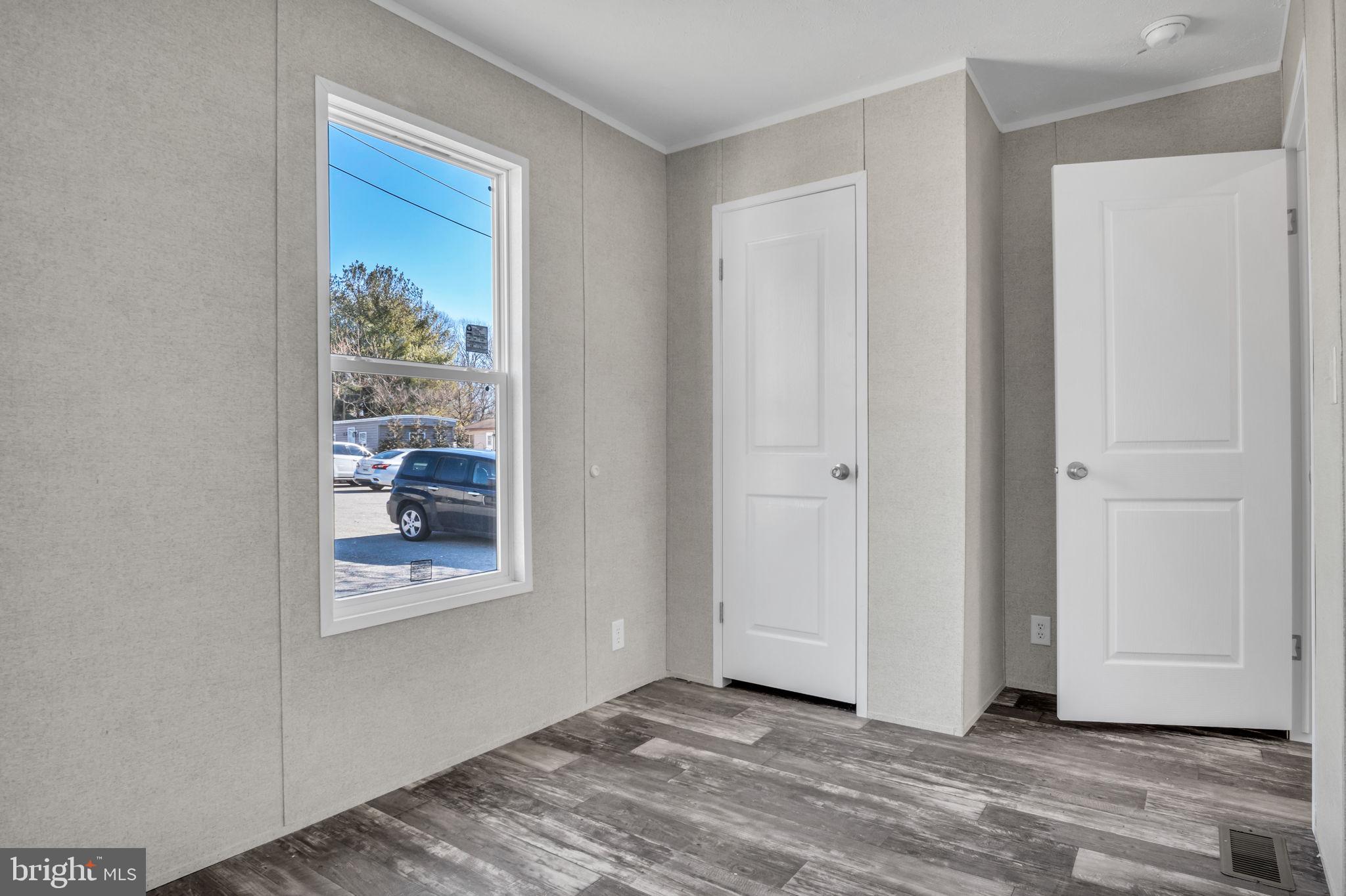 69 Mobile Drive Thomasville, PA 17364 - Photo 16 of 28