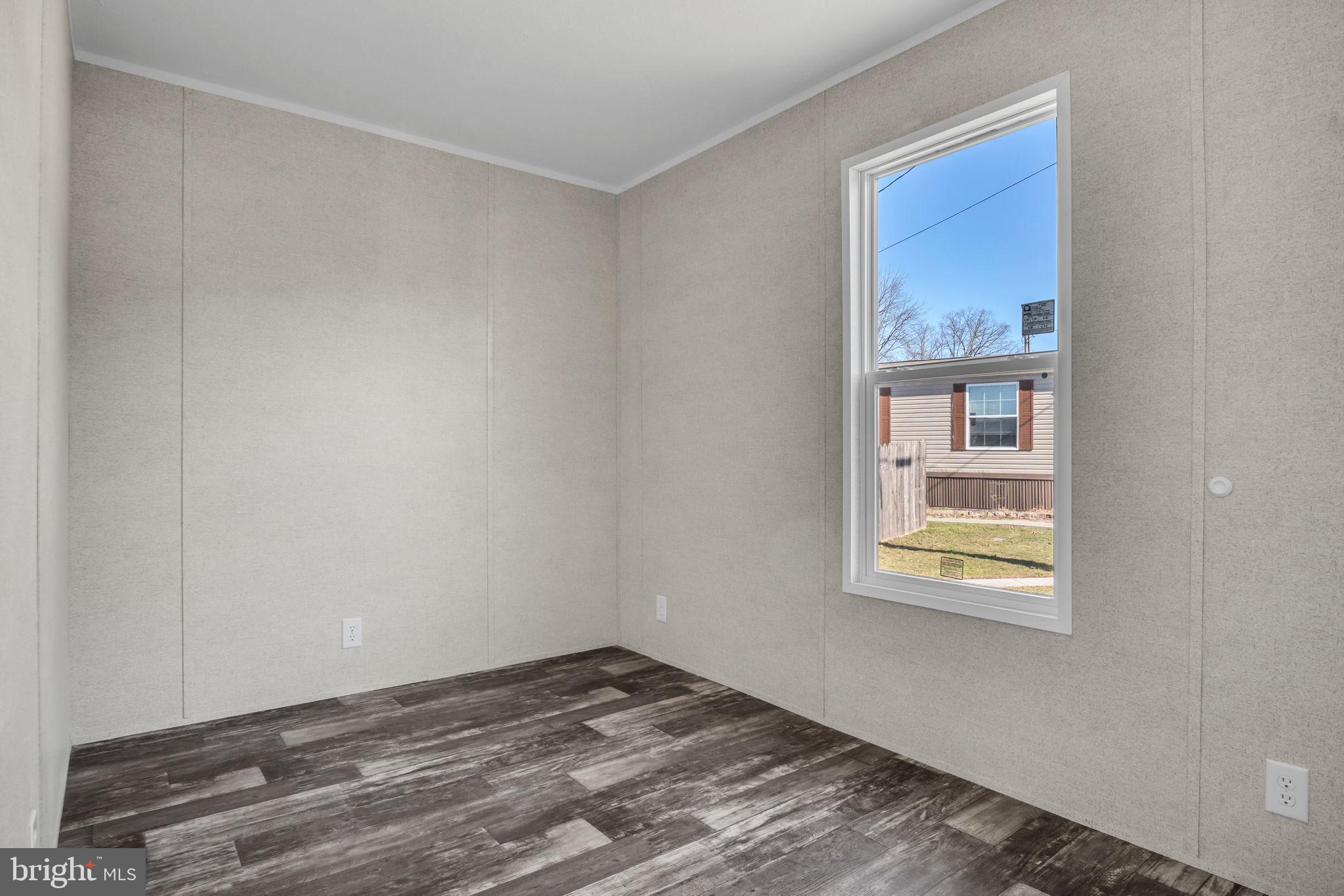 69 Mobile Drive Thomasville, PA 17364 - Photo 21 of 28