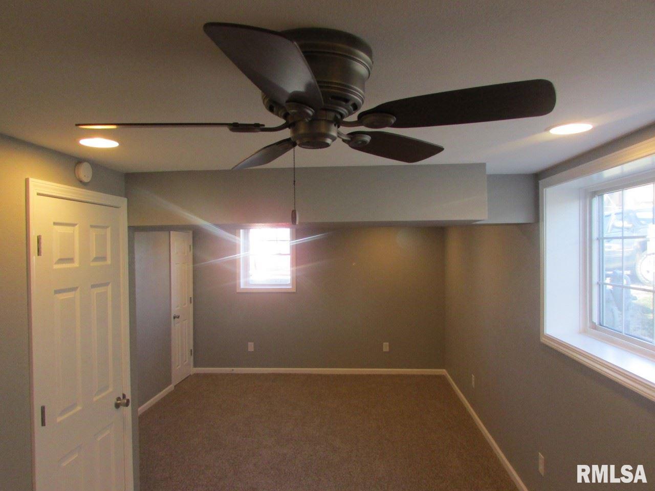 2012 Sheridan Road Pekin, IL 61554 - Photo 22 of 30