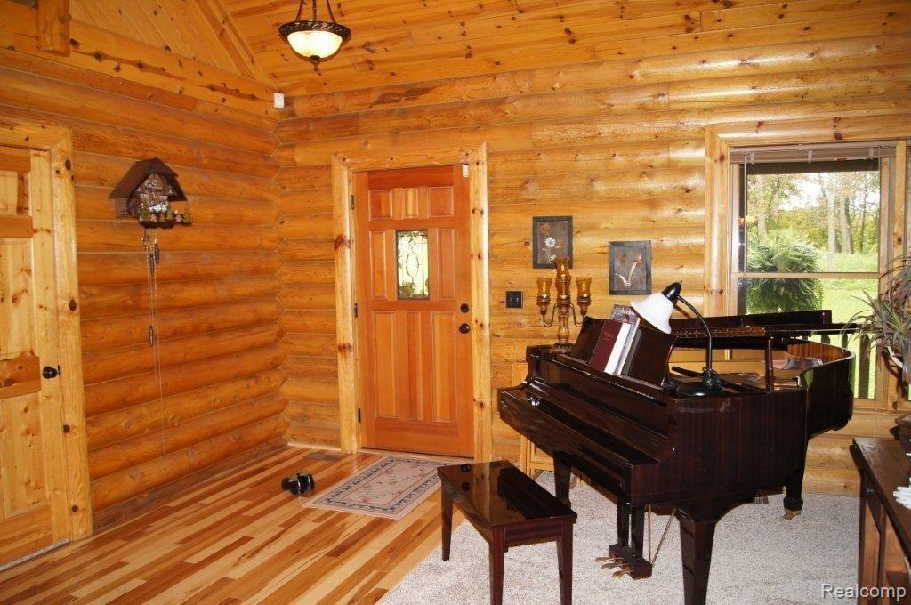 1681 Gray Road Lapeer, MI 48446 - Photo 9 of 25 1681 Gray Rd (13).jpg