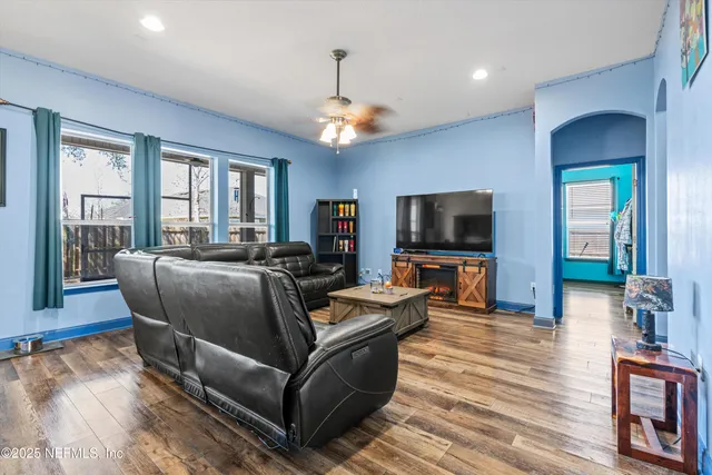 $385,000 | 11770 Huckleberry Trail East, Macclenny, FL 32063