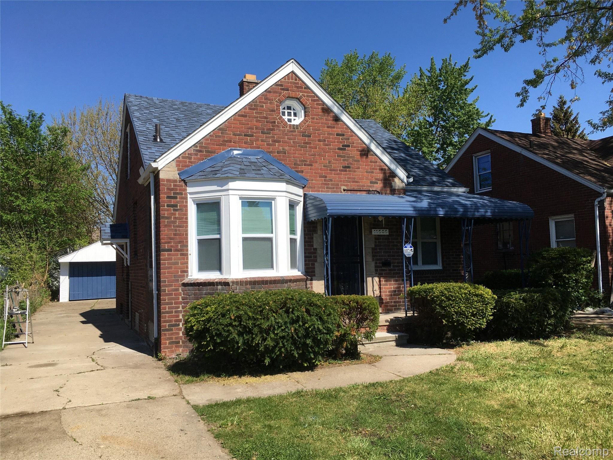 11585 Roxbury Street Detroit, MI 48224 - Photo 1 of 18 IMG_1947.JPG