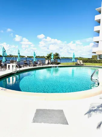 $5,000 | 2840 South Ocean Boulevard, Unit 2050, Palm Beach, FL 33480