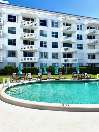 $5,000 | 2840 South Ocean Boulevard, Unit 2050, Palm Beach, FL 33480