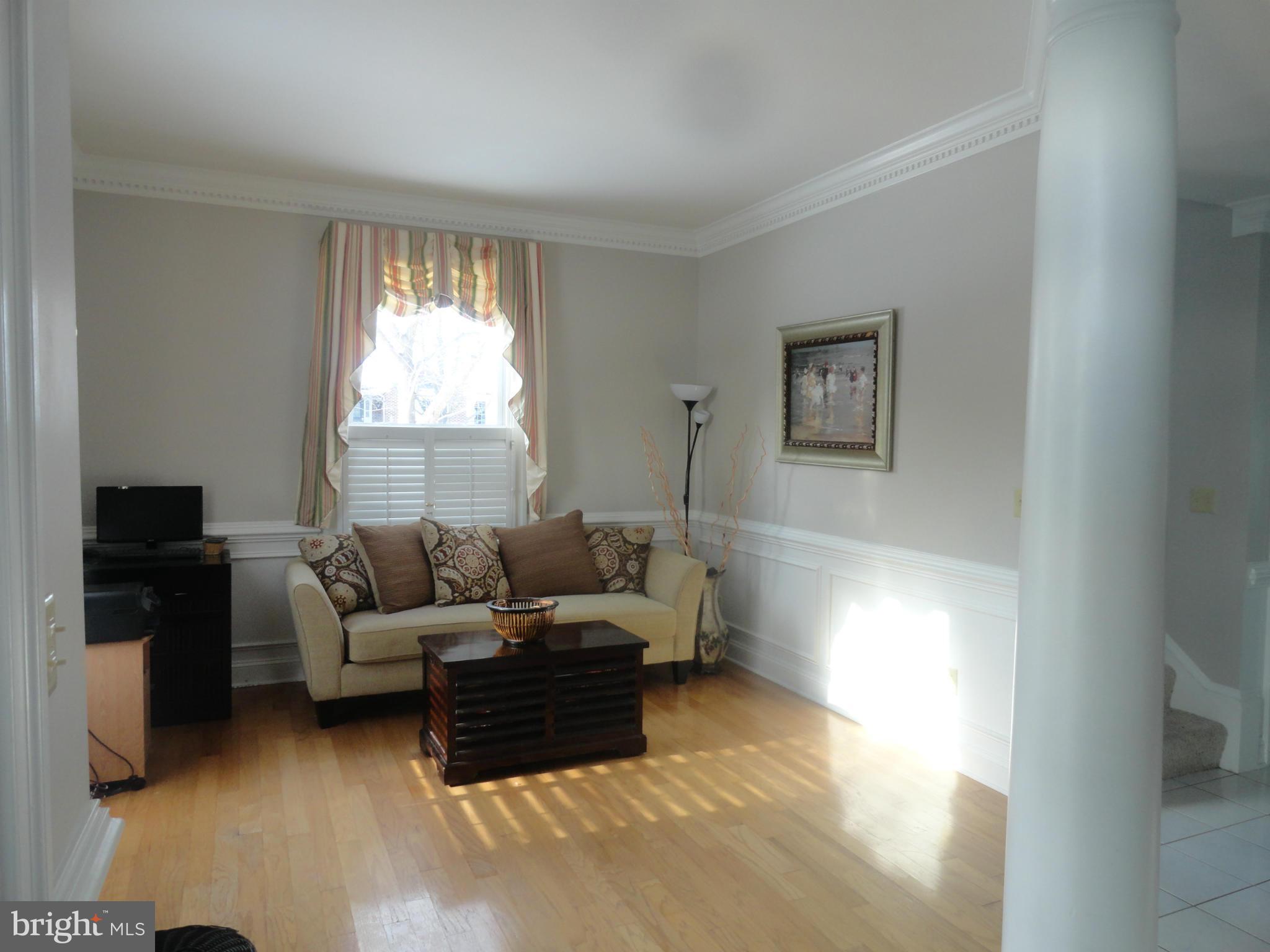 1032 Ridgemere Lane Culpeper, VA 22701 - Photo 9 of 30 Living Room