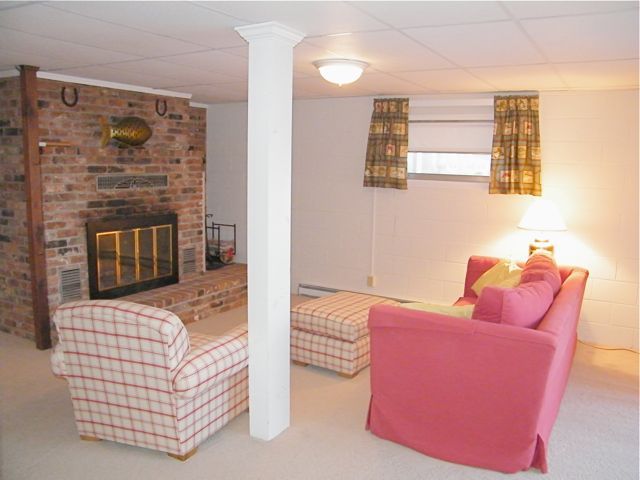 2755 Northridge Road Hardy, VA 24101 - Photo 14 of 22 Lower Level Family Room w/ Fireplace