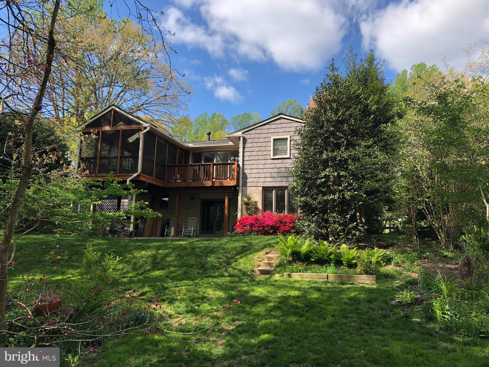 8111 Langbrook Road Springfield, VA 22152 - Photo 3 of 3