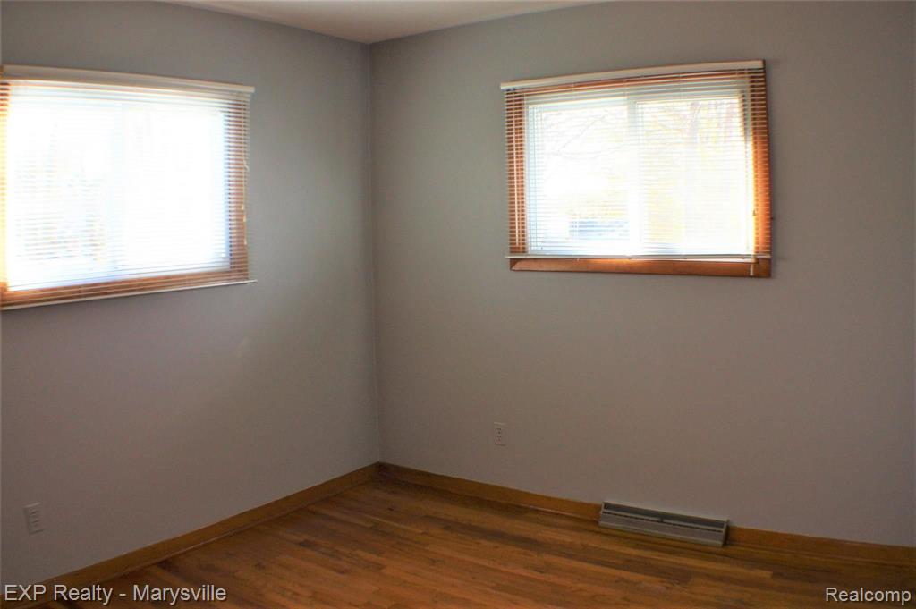 548 North Neeper Street Capac, MI 48014 - Photo 35 of 42