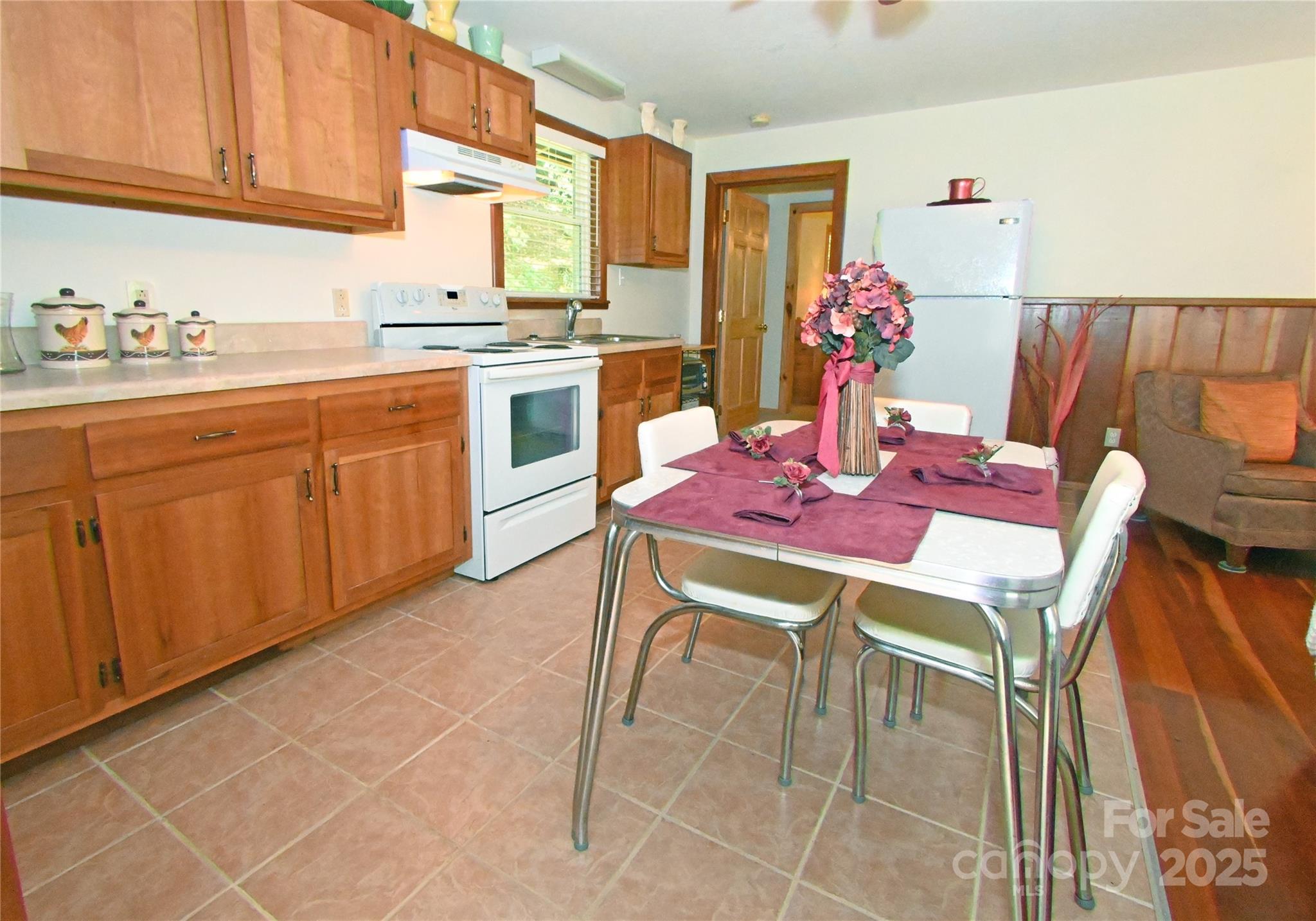 833 Sprinkle Branch Road Marshall, NC 28753 - Photo 14 of 40 Gallery Image 14