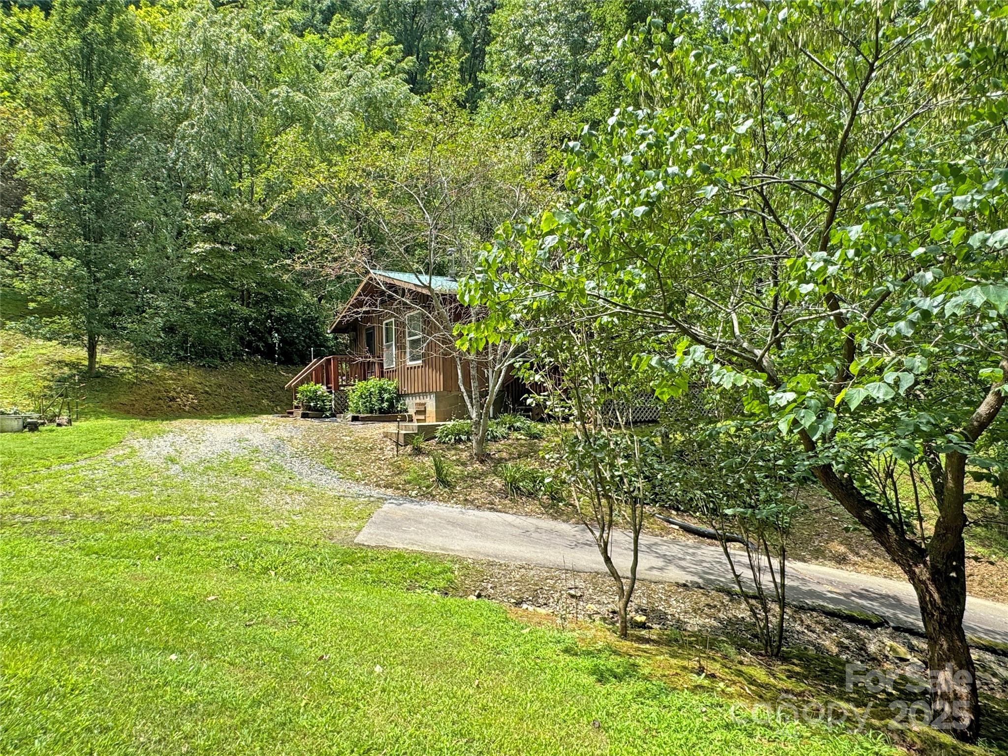 833 Sprinkle Branch Road Marshall, NC 28753 - Photo 35 of 40 Gallery Image 35