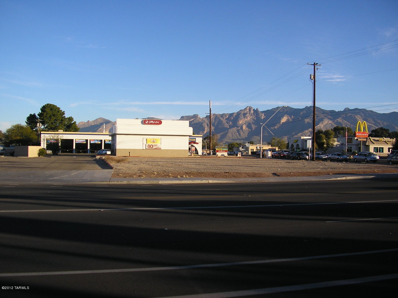 1855 East Fort Lowell Road Tucson, AZ 85719 - Photo 4 of 6 Gallery Image 4