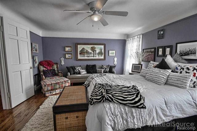 1204 Yorkshire Road Grosse Pointe, MI 48230 - Photo 22 of 24 Pro 21.jpg