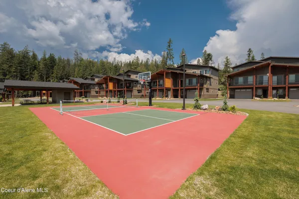 $1,498,000 | 110 Palouse Drive, Unit B2, Nordman, ID 83848