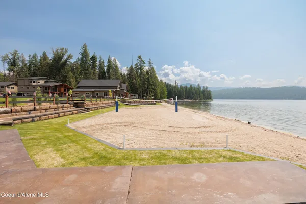 $1,498,000 | 110 Palouse Drive, Unit B2, Nordman, ID 83848