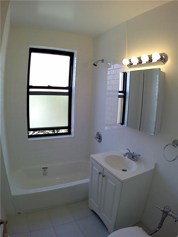 402 Bay Ridge Parkway, Unit 51 Brooklyn, NY 11209 - Photo 9 of 10