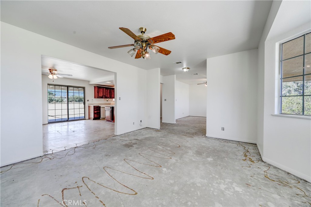 2837 Sequoia Road Pinon Hills, CA 92371 - Photo 16 of 52