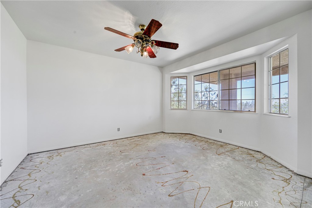 2837 Sequoia Road Pinon Hills, CA 92371 - Photo 17 of 52