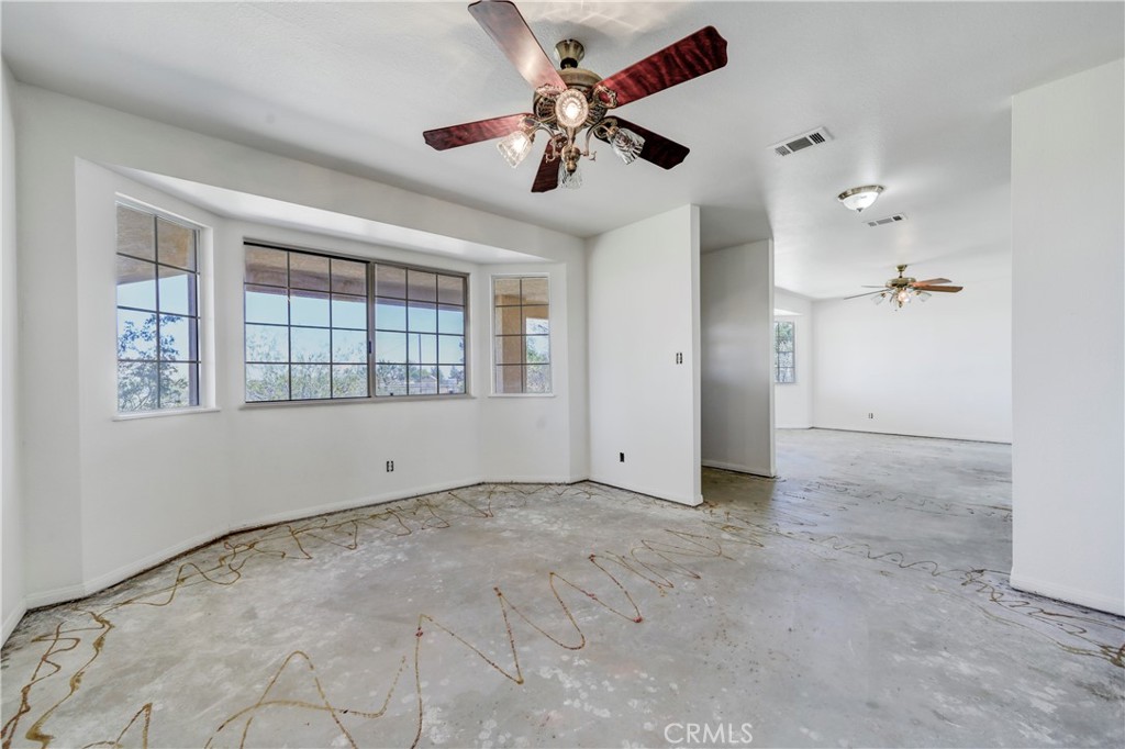 2837 Sequoia Road Pinon Hills, CA 92371 - Photo 18 of 52