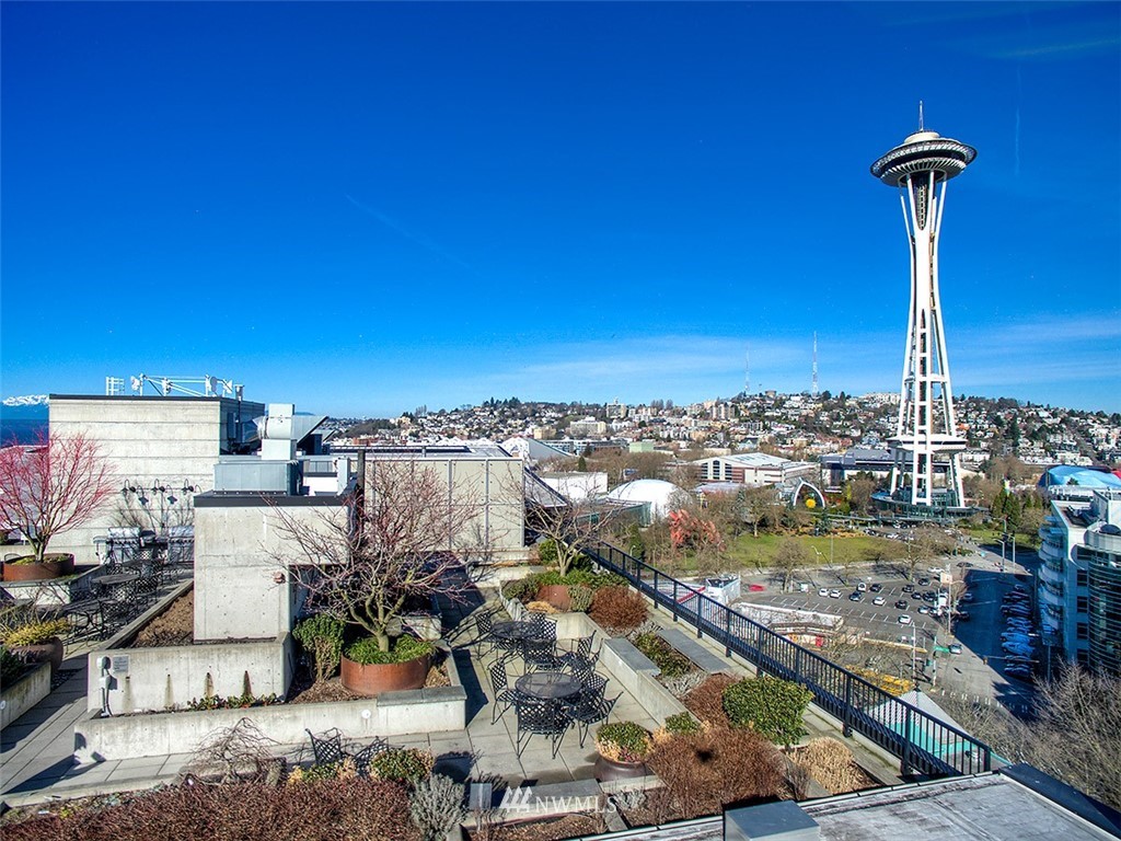 2720 3rd Avenue, Unit 502 Seattle, WA 98121 - Photo 26 of 28 a city view with tall buildings