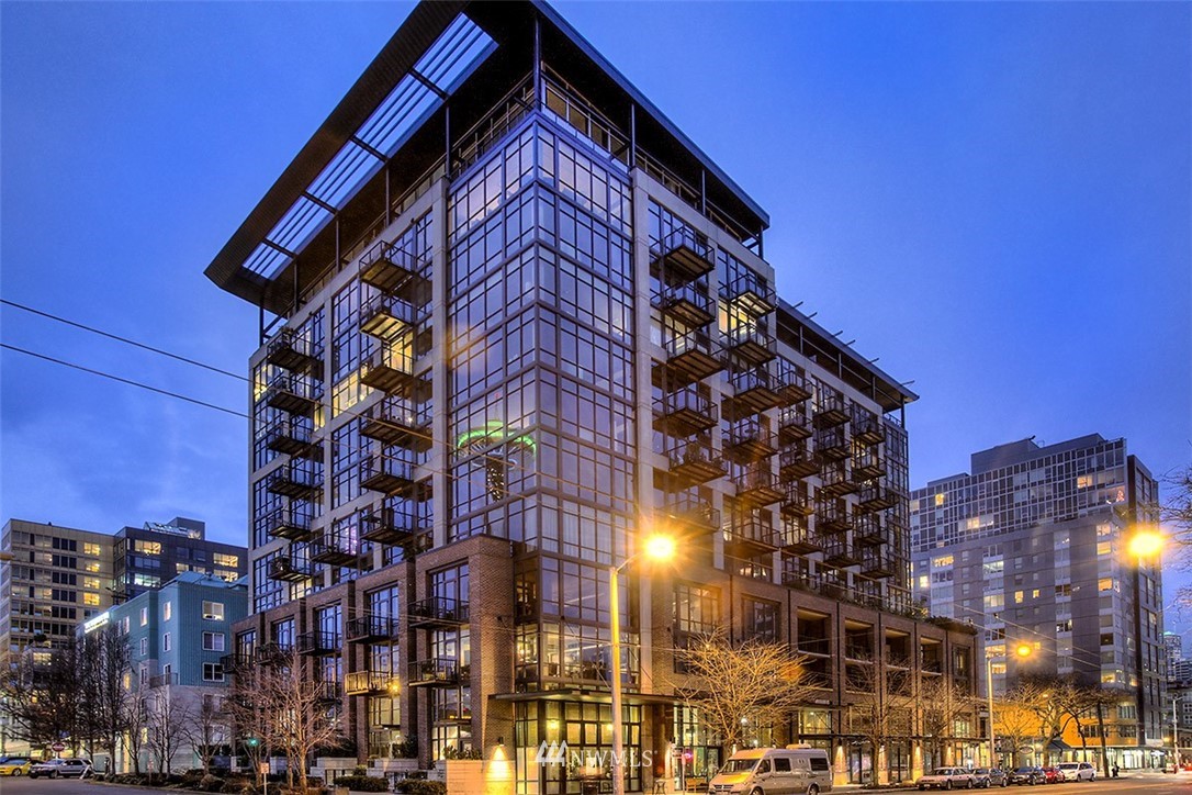 2720 3rd Avenue, Unit 502 Seattle, WA 98121 - Photo 28 of 28 a view of a building