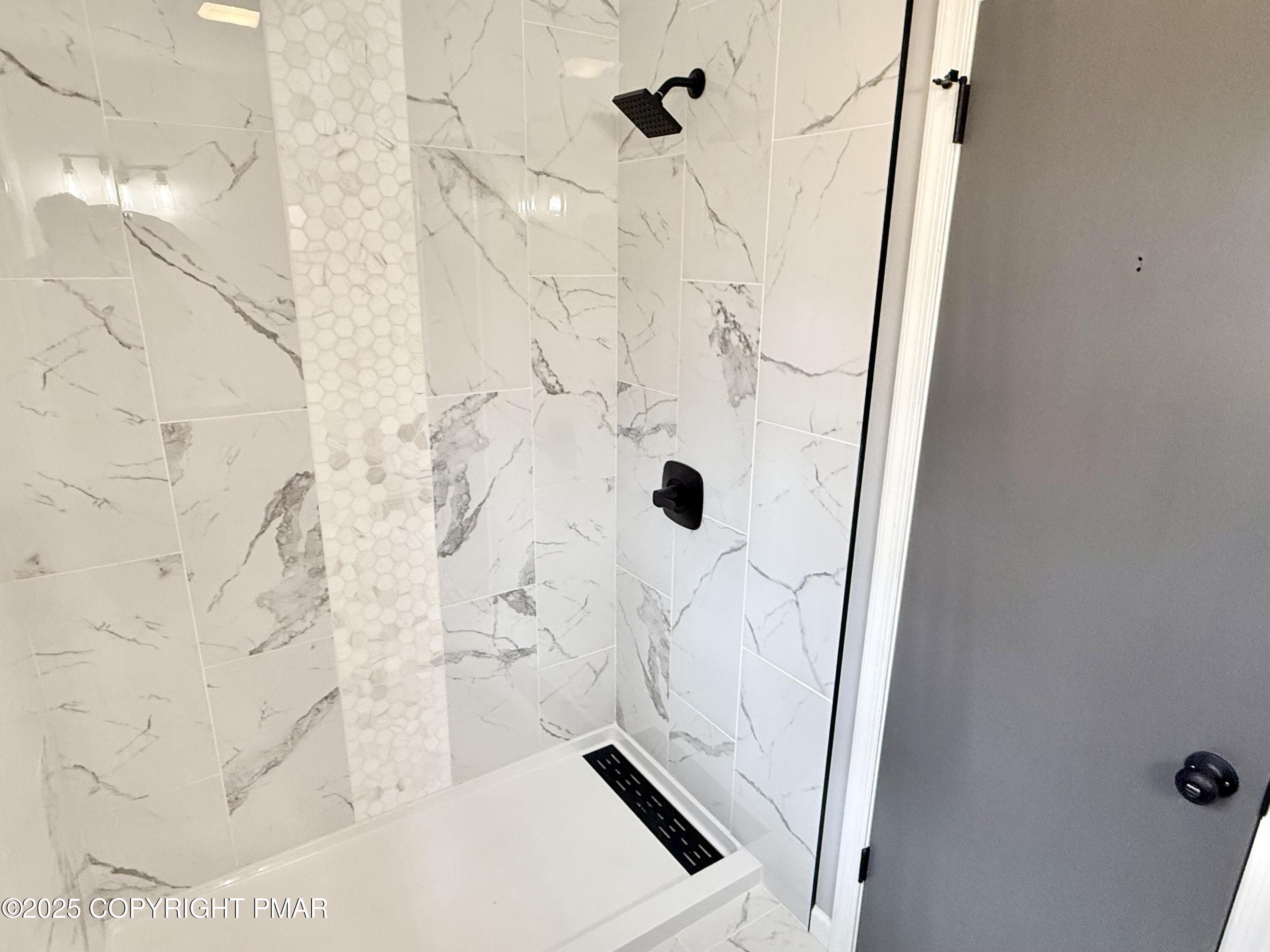 104 Dunchurch Drive Bushkill, PA 18324 - Photo 20 of 35 a bathroom with a shower