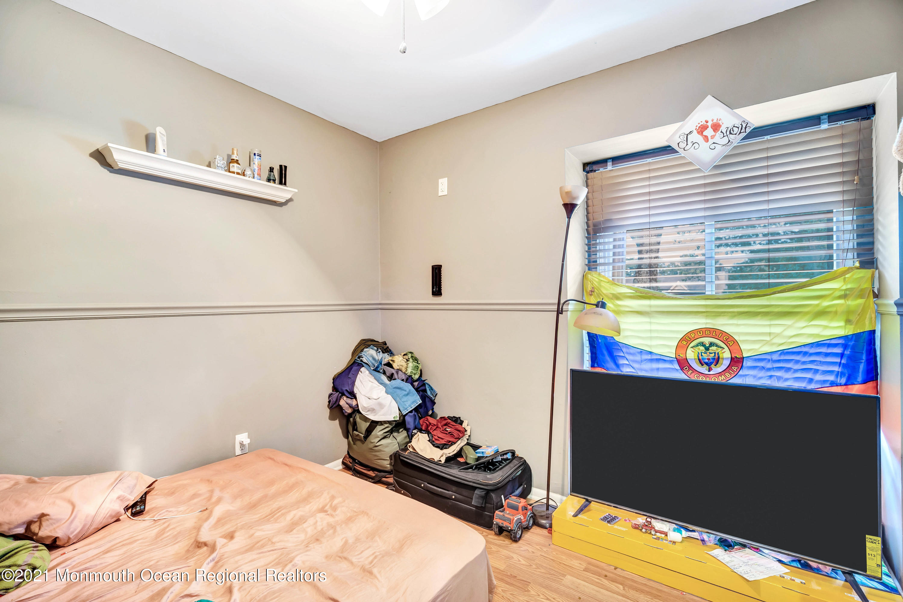 458 Brewers Bridge Road Jackson, NJ 08527 - Photo 20 of 27 a bedroom with a bed and a window