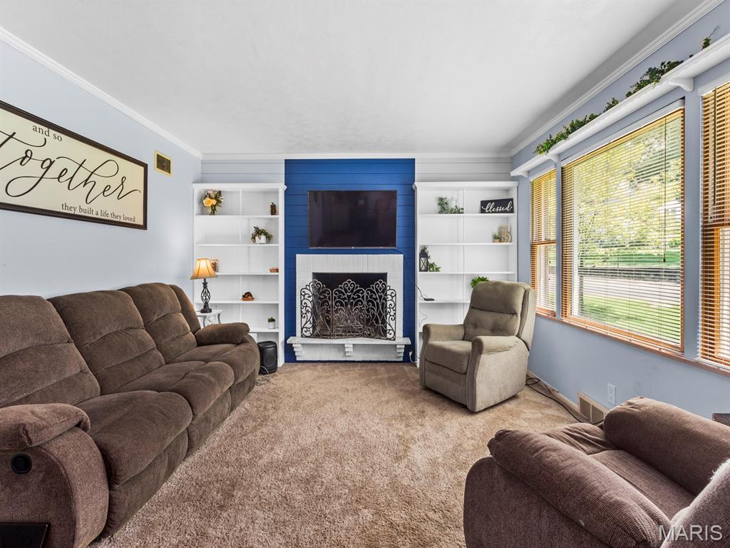 1005 Merrill Street Lebanon, IL 62254 - Photo 8 of 47 Gallery Image 8